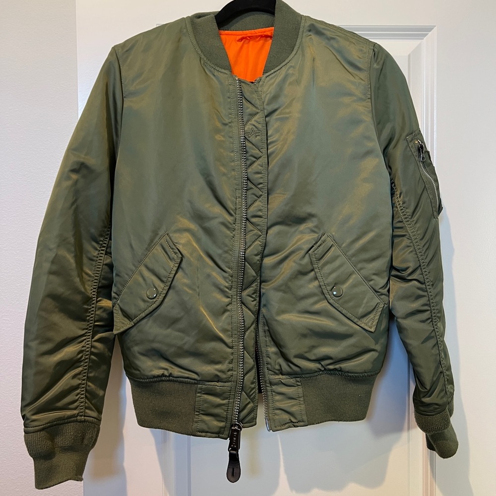 Vintage Alpha Industries Aviation Green Bomber Jacket w Orange Lining medium